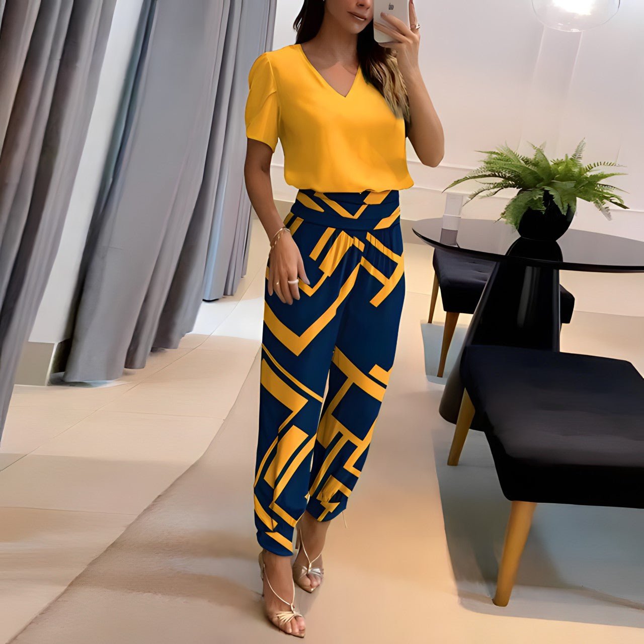Daphne - Elegantni i Trendy Set